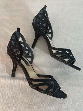 Steven by Steve Madden Vira Black Suede Cutout Heeled Sandals Size 7M